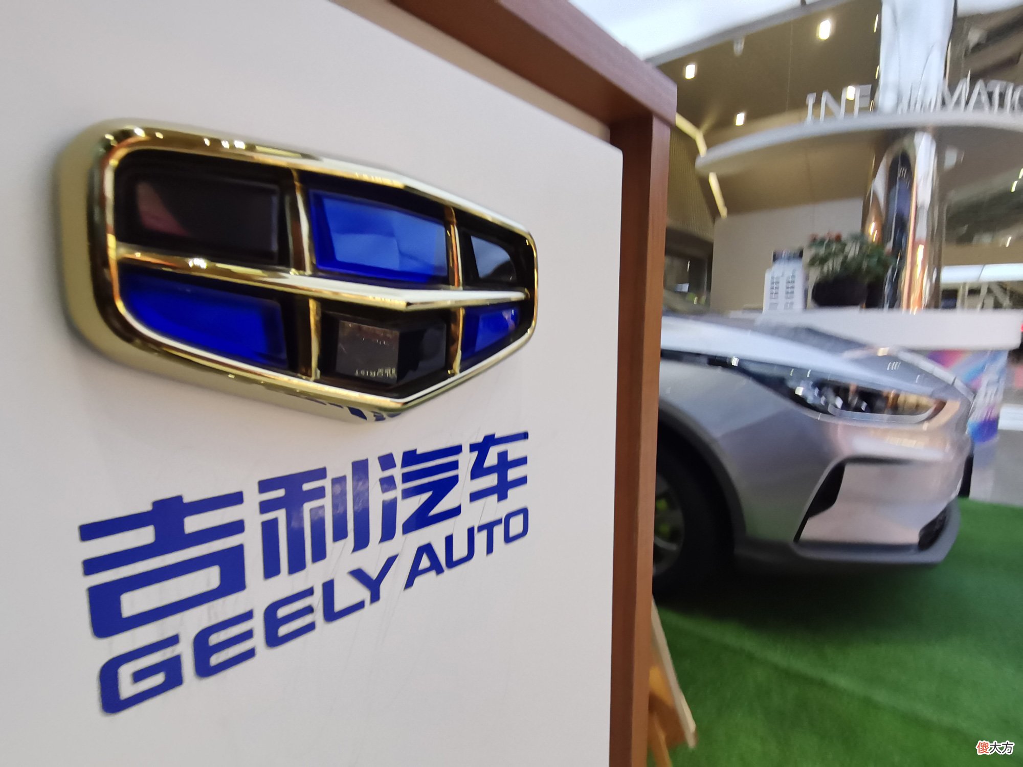 曾估值100亿美元，如今市占率不到1%，魅族走麦城抱吉利大腿？