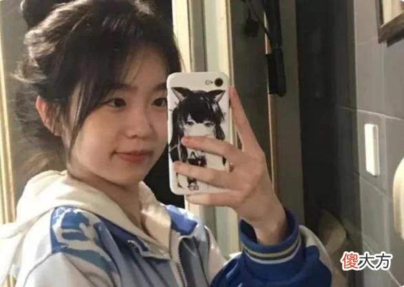 【就爱时尚】初中生“发型标准”公开，男生清爽干净还能接受，女生却一言难尽
