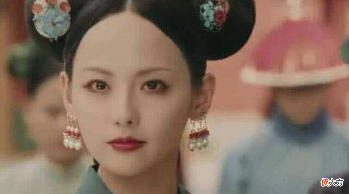 【爱历史】6岁女童去给乾隆的十公主当伴读，却被他一眼看中，执掌后宫54年