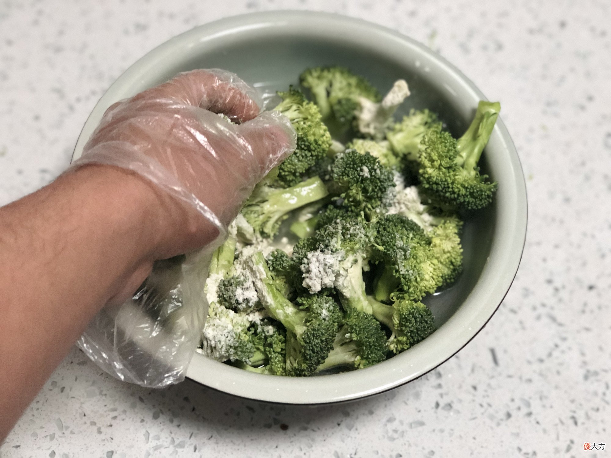 西兰花直接水洗等于吃虫卵 如何洗西兰花虫卵