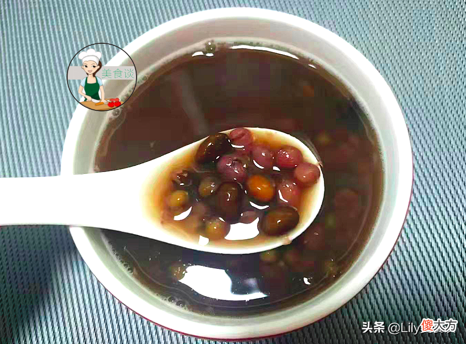 记得多给家人喝三豆汤 每天喝三豆汤