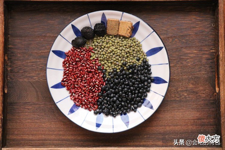 喝绿豆汤不如喝三豆汤 多喝绿豆汤