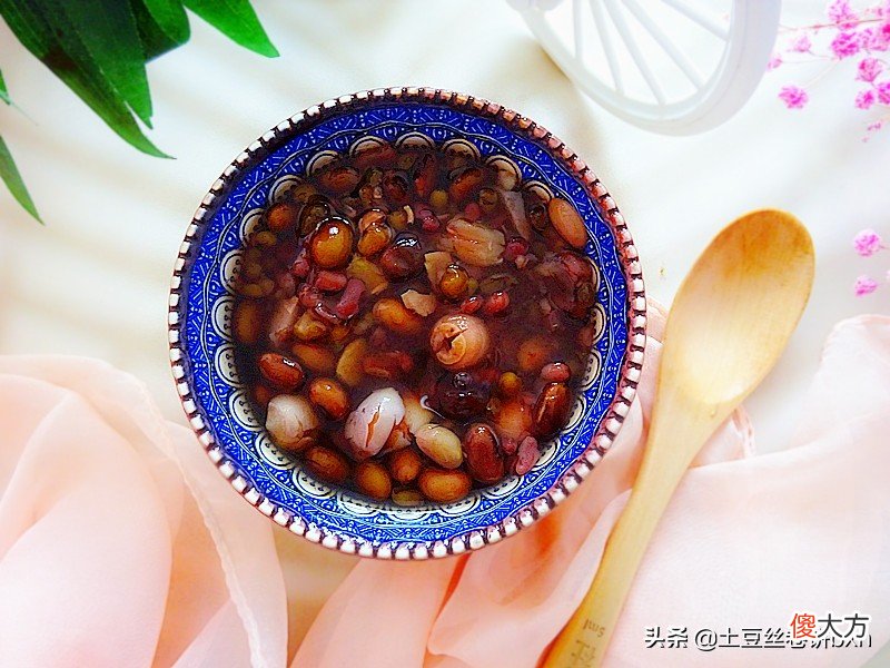 这三豆和莲子一起煮 小豆和莲子能一起煮吗