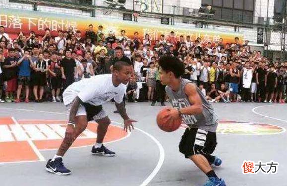 NBA为什么没有那些花哨的街球动作 nba为什么不用街球动作