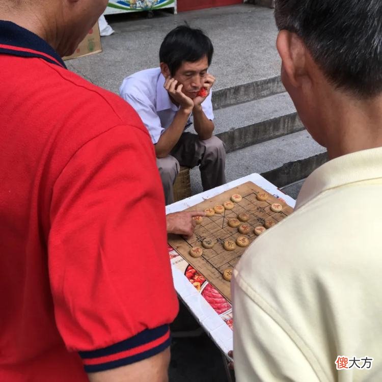 有人就不会拍照了 不会拍照的人