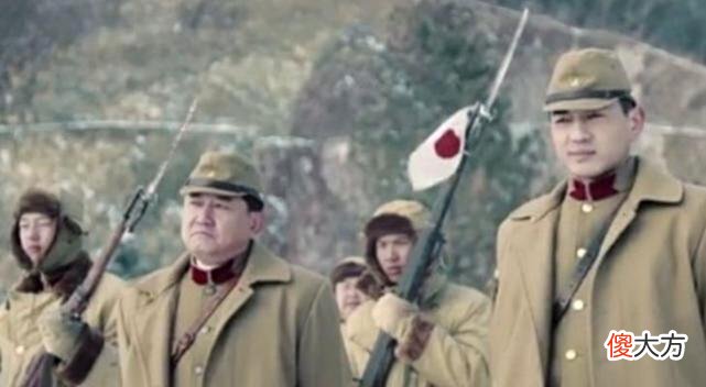 【爱历史】中国第一悍匪，亲自到日本下跪谢罪，如今却被拍成抗战英雄