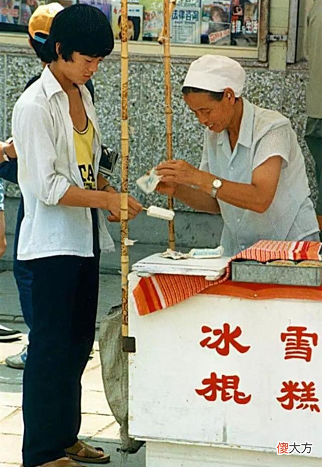 【历史故事】外国人拍摄的1987年老照片：图6让人怀念、图9你一定坐过
