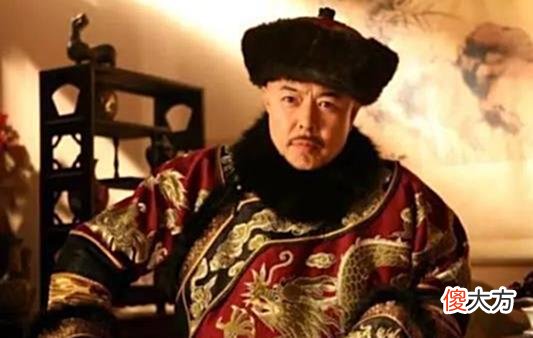 【爱历史】乾隆微服私访时算命，算完后大笑离开，很快反应过来：杀了他！