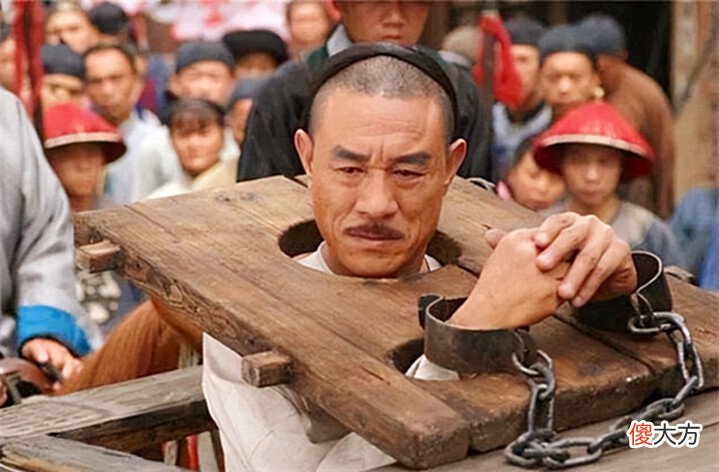 【历史故事】年羹尧被处决后,官员在抄家时发现七个字,雍正看到后口吐鲜血