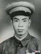 【历史故事】抗美援朝中,杨根思为什么是抱着炸药冲而不是扔过去?