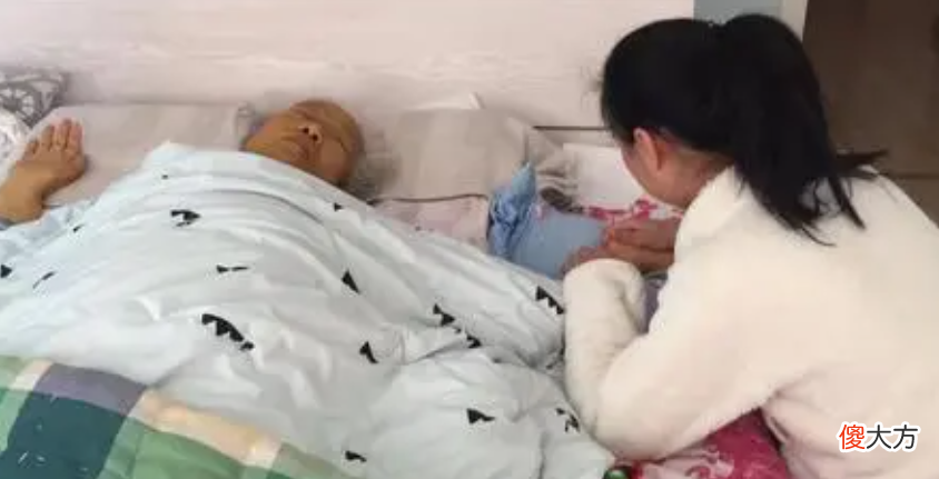 用苹果手机穿名牌鞋 苹果牌的鞋子