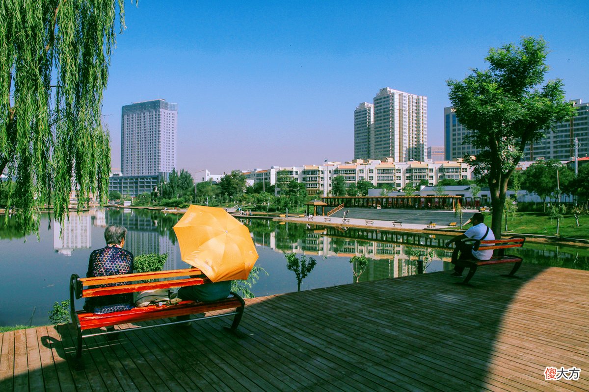兰州和乌鲁木齐 兰州和乌鲁木齐哪个好