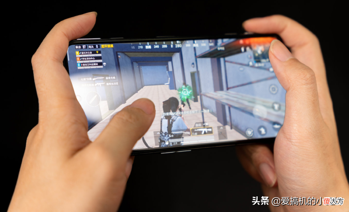 买小米12还是红米K50电竞版 红米k50和小米12