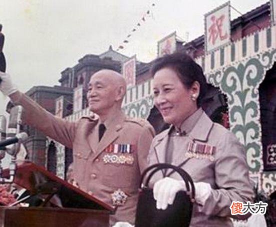 【历史故事】老蒋囚禁了张学良半个世纪，直到临死前才向儿子吐露原因
