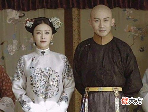 【历史故事】此人比乾隆小36岁，入宫8年不得宠幸，讨好甄嬛得到专宠成大赢家