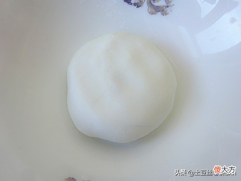 和糯米粉时多加一步 糯米粉加多了