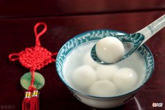 冷水和面还是热水和面 馅饼用冷水和面还是热水和面
