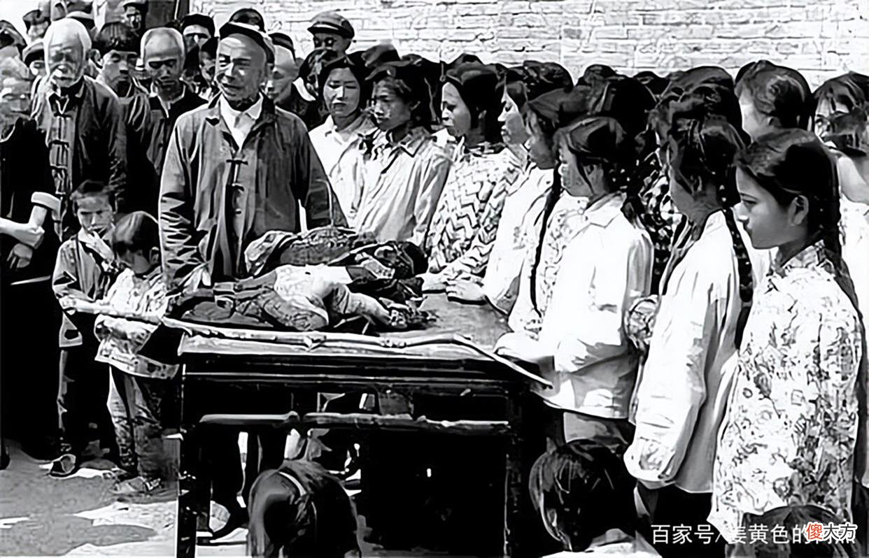 【爱历史】1986年，山东女子晁正坤“称帝”，收童男组后宫，被联防队员剿灭