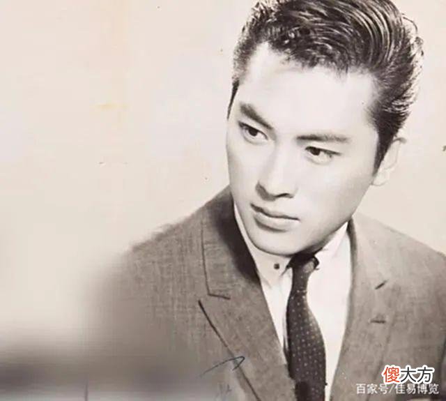 【爱历史】凌波：3岁被弃，9岁养家，16岁生子，以反串梁山伯成名