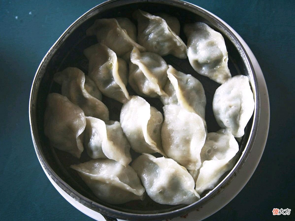 水饺和蒸饺做法有什么不同 煮饺和蒸饺的区别