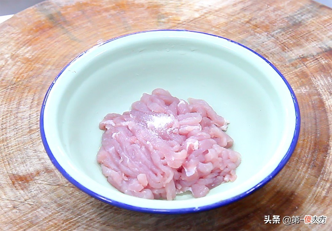 鱼香肉丝怎么做好吃 鱼香肉丝怎么做好吃又简单