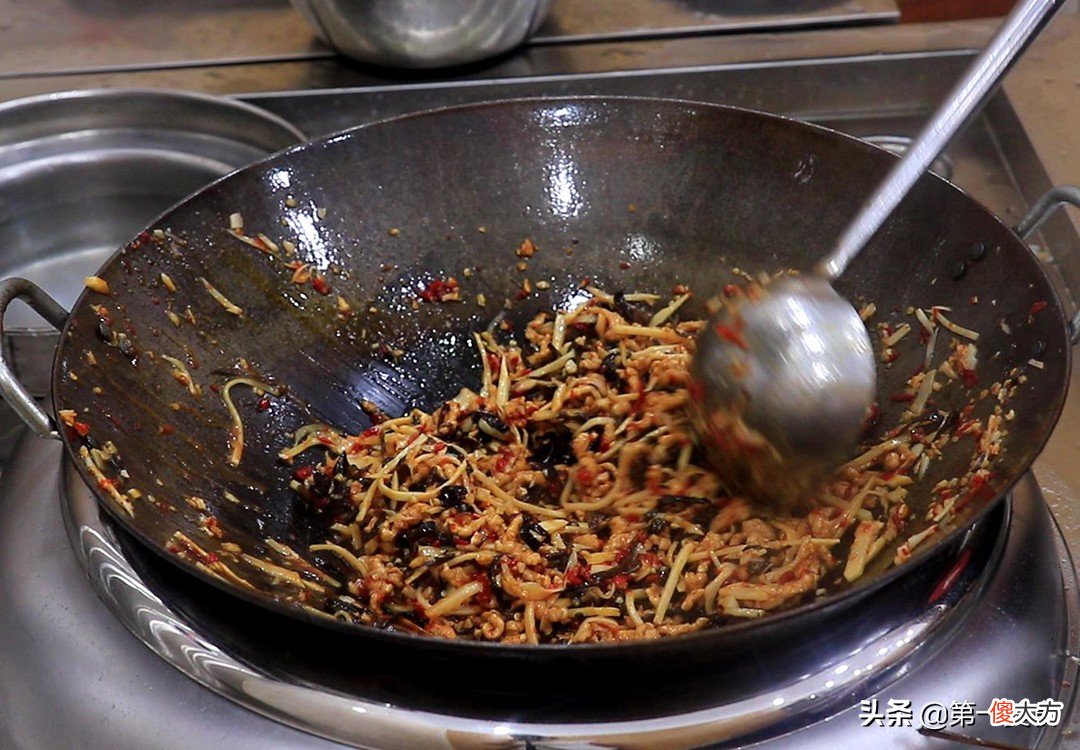 鱼香肉丝怎么做才好吃 鱼香肉丝怎么做来好吃