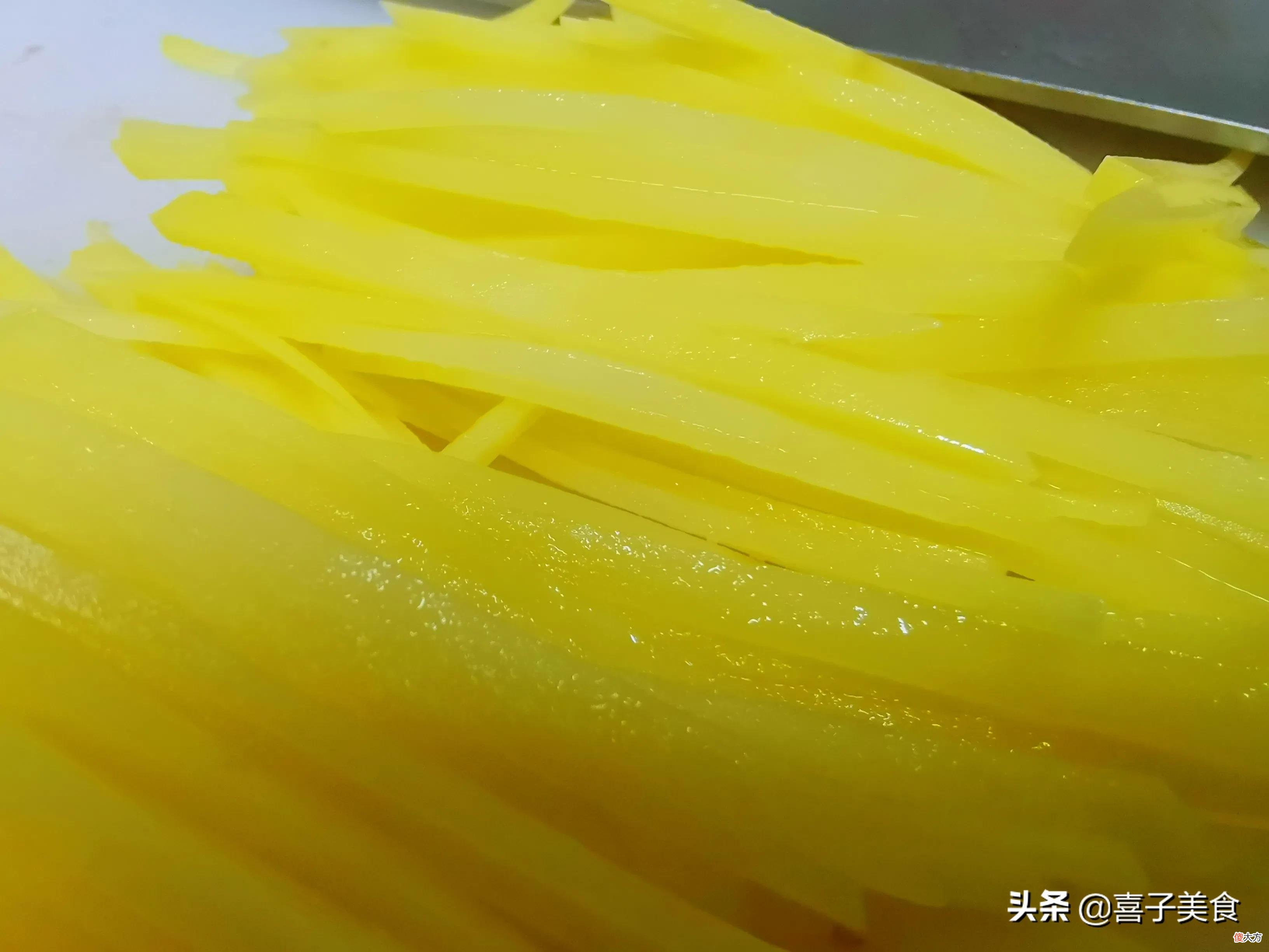 鱼香肉丝这样做既简单又好吃 鱼香肉丝最正宗做法最简单