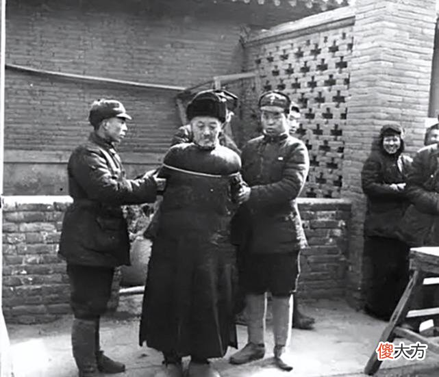 【爱历史】老照片再现抗战胜利后汉奸处决现场，处决前丑态百出，大快人心