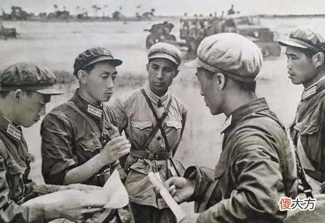 【历史故事】侦察参谋赴缅甸，遭土匪抢亲，女匪放一马：酒量不行，你走吧！