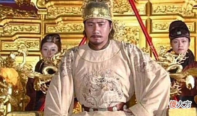 【历史故事】朱元璋饭菜吃到一根头发，御厨只说6字，不仅没事，还升职加薪！