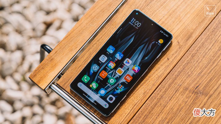 Redmi K50 电竞版首发体验：3299 元起售，能否焊上游戏手机的大门？