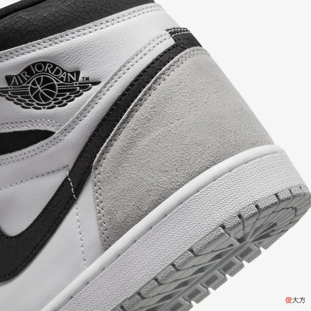 【就爱时尚】黑脚趾又来了！“裂钩熊猫”AJ1 国区 SNKRS 上架！