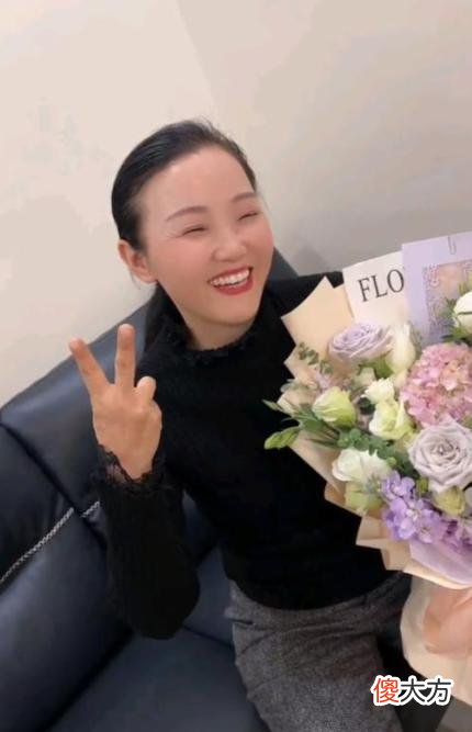 孙卓姐弟三人为卓妈准备节日礼物,孙海洋直呼:期待父亲节