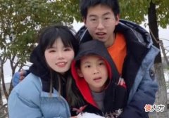 孙卓姐弟三人为卓妈准备节日礼物，孙海洋直呼：期待父亲节
