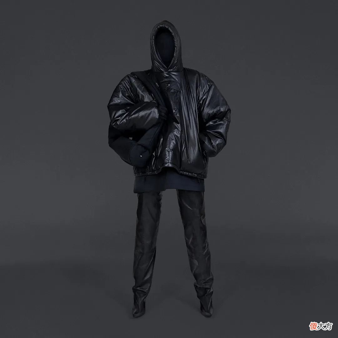 【就爱时尚】侃爷疯狂整活！巴黎世家 x YEEZY x GAP 发售信息泄露！