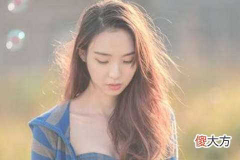 看鼻梁塌的人命运是好还是坏