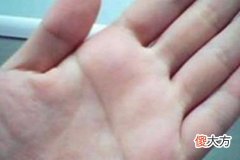 女人右手断掌命运是凶是吉