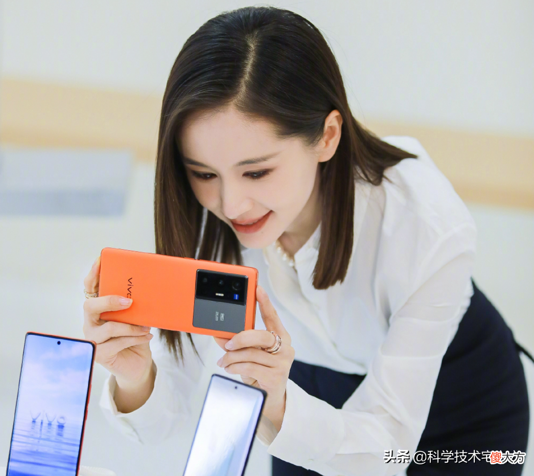 如果华为满血归来,冲击高端的OPPO、vivo和小米,该如何应对?
