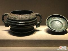 【历史故事】国博:青铜器上的“行不更名、坐不改姓”