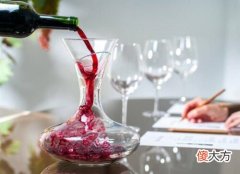 酒与致物亲密无间