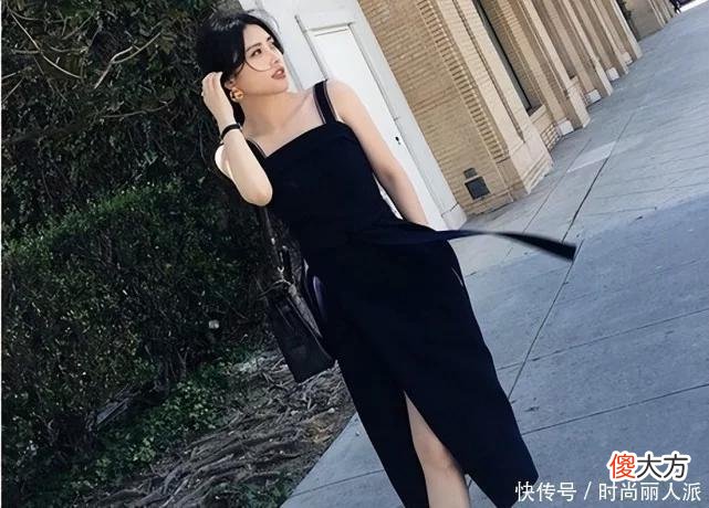 【就爱时尚】担心身材不够性感穿不了吊带裙？试试叠穿搭配，不挑身材还超时尚