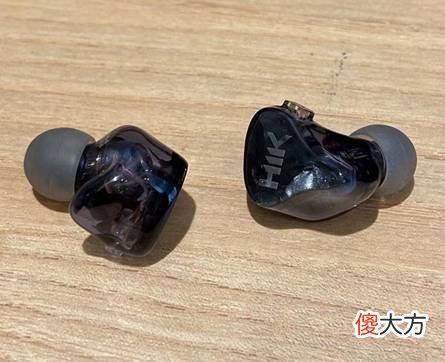 手机听歌用什么有线耳机好 抱着手机听歌用什么耳机好