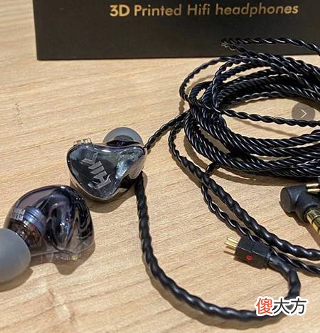 手机听歌用什么有线耳机好 抱着手机听歌用什么耳机好