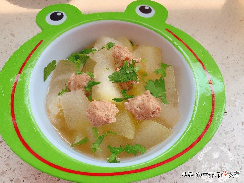 夏日吃冬瓜清热又解暑 夏天煲冬瓜放什么清热解暑