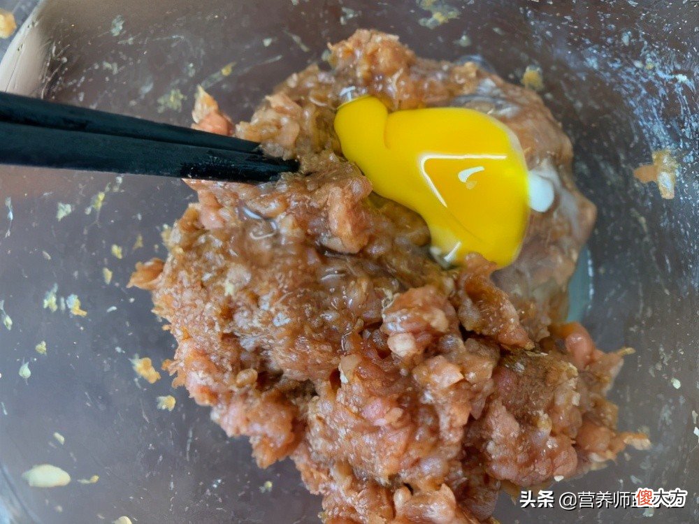 夏日吃冬瓜清热又解暑 夏天煲冬瓜放什么清热解暑