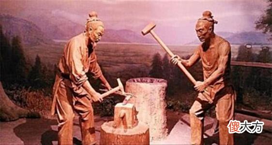 【爱历史】越王勾践剑“削铁如泥”?抱歉,它照样敌不过你手中的菜刀