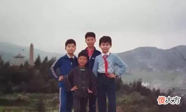 【爱历史】八十年代老照片，80后、80后父母的满满回忆，每一张都有故事