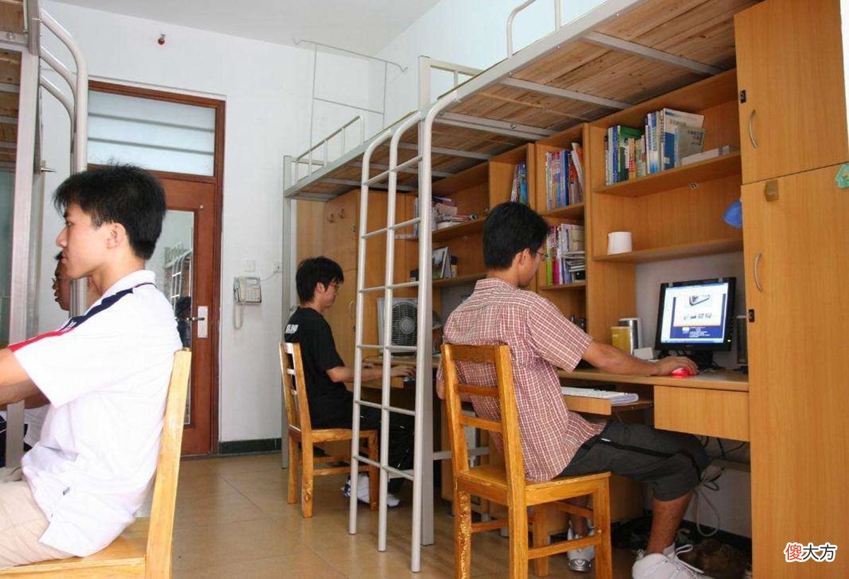 刚进入大学的学生有必要买笔记本电脑吗 大学生有必要买笔记本电脑吗?