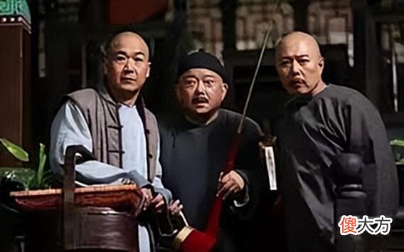 【历史故事】和珅：三斤四两五花肉，纪晓岚：五两六钱七把葱，和珅脸色大变