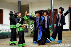 【爱历史】这个民族属于我国，但没有被纳入56民族，近70万人，身份证很特殊